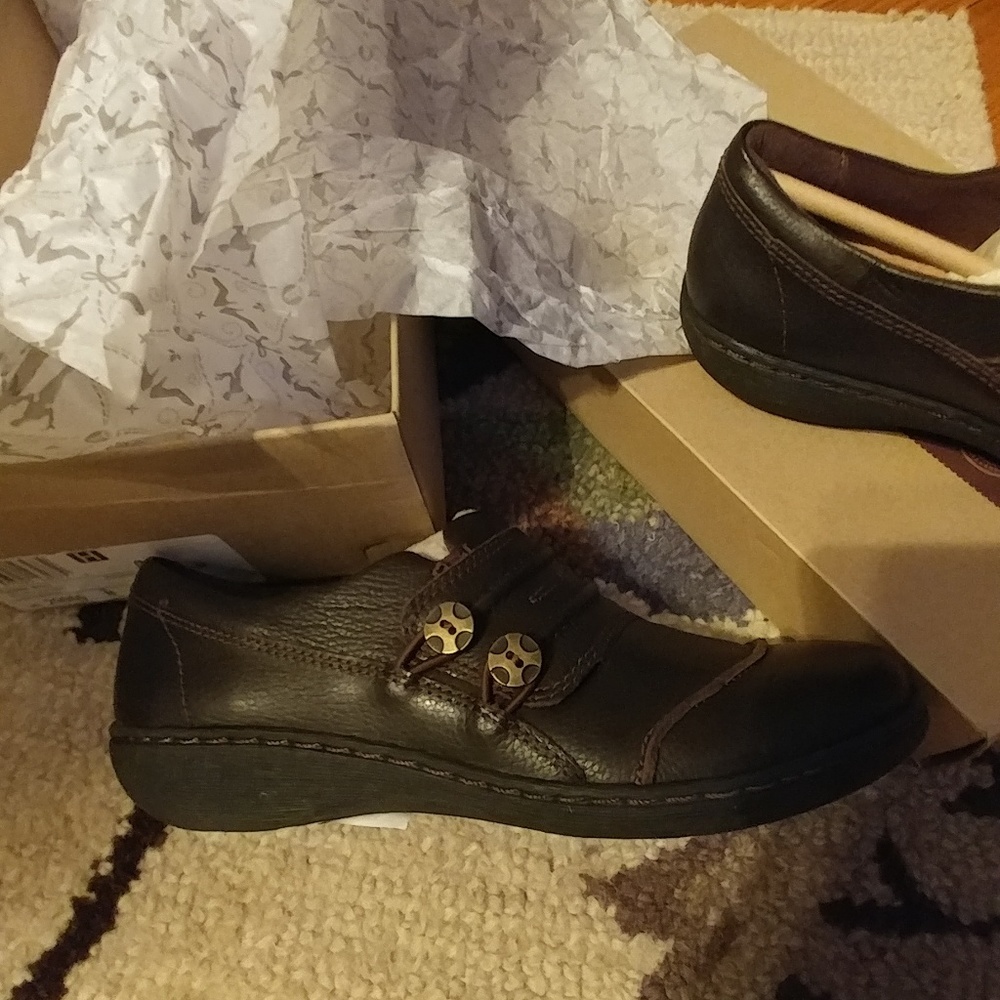 Clarks shoes